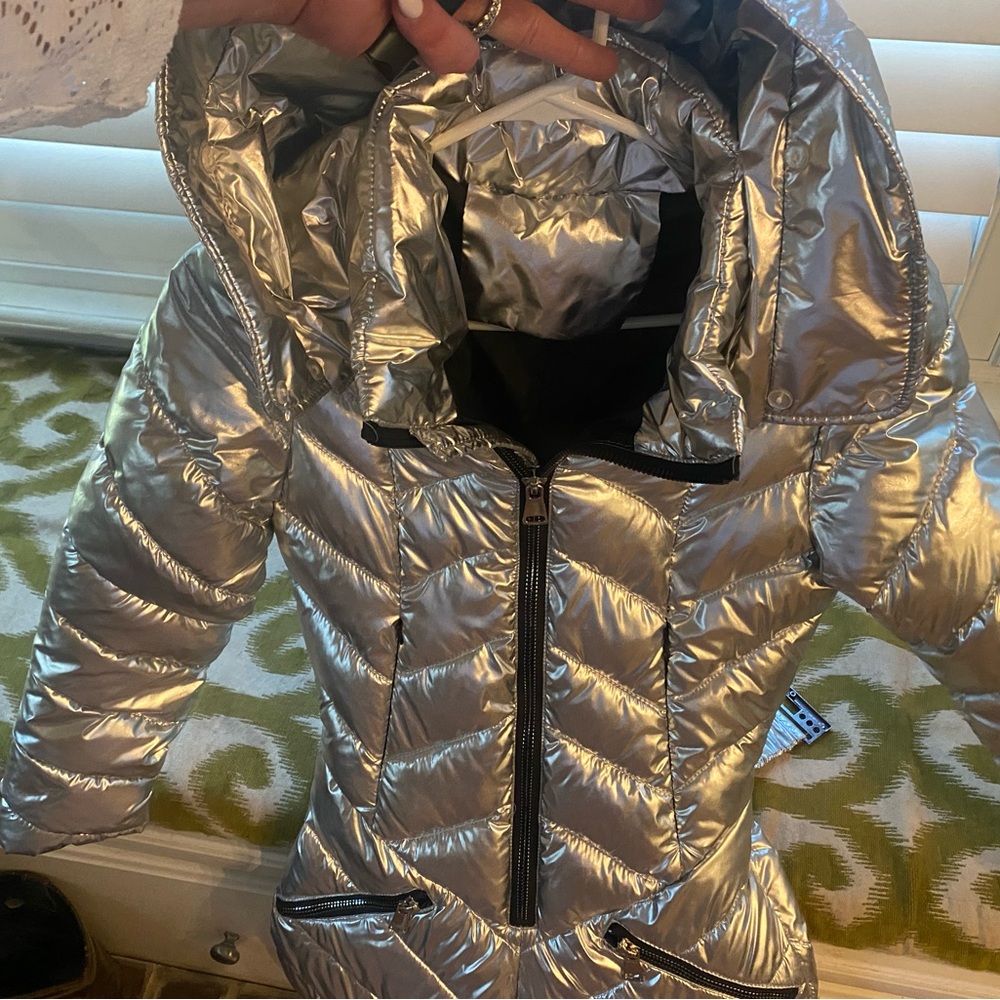 Ski suite-Petite size 2/4- never worn